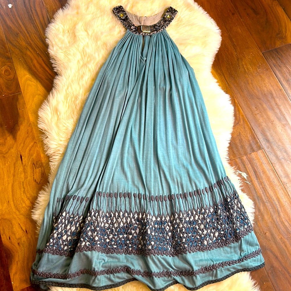 Boho chic jeweled collared trapeze dress size S